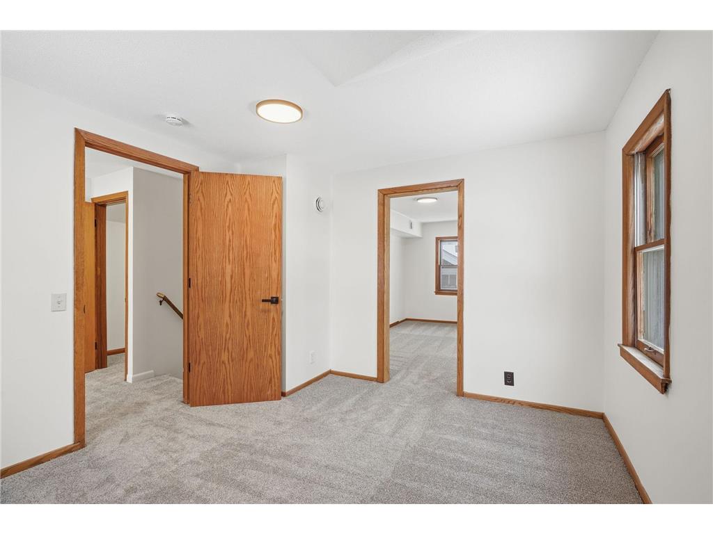 1981 Minnehaha Avenue E Saint Paul MN 55119 7003413 image17