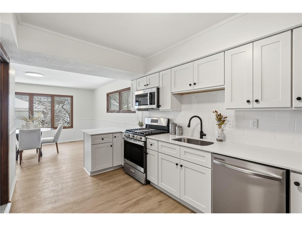 1981 Minnehaha Avenue E Saint Paul MN 55119 7003413 image7