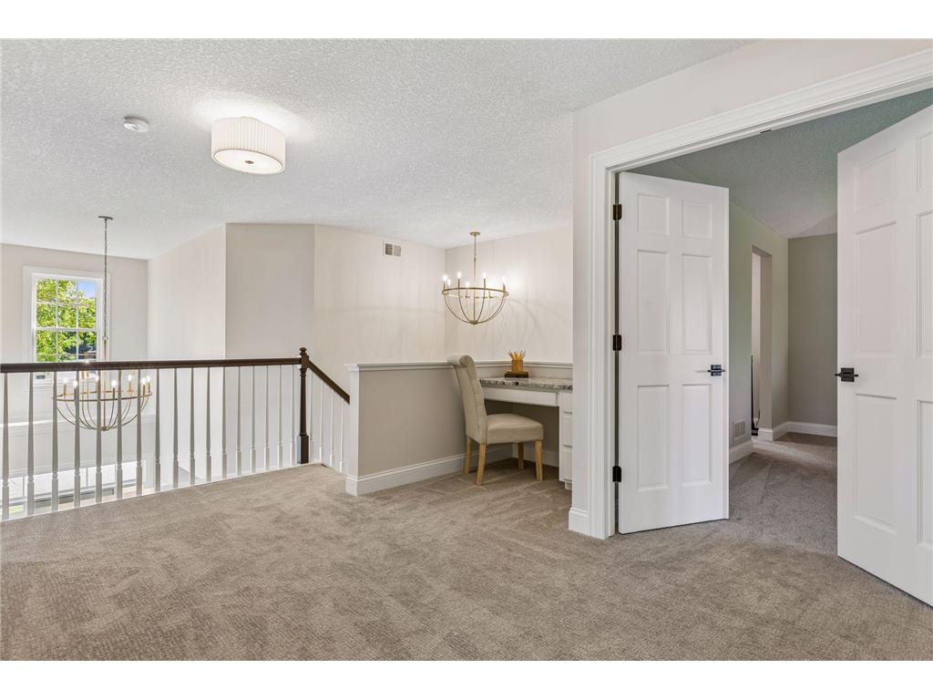 1981 Topaz Drive Chanhassen MN 55317 7081564 image34
