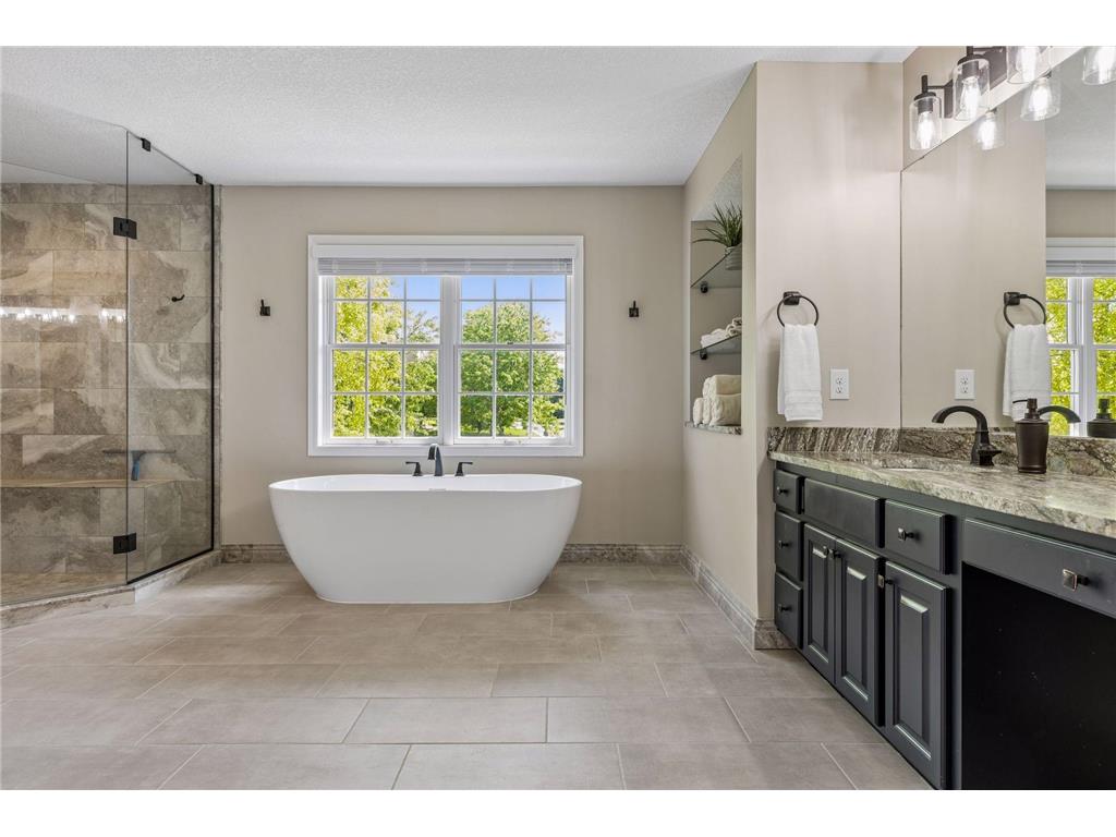 1981 Topaz Drive Chanhassen MN 55317 7081564 image37