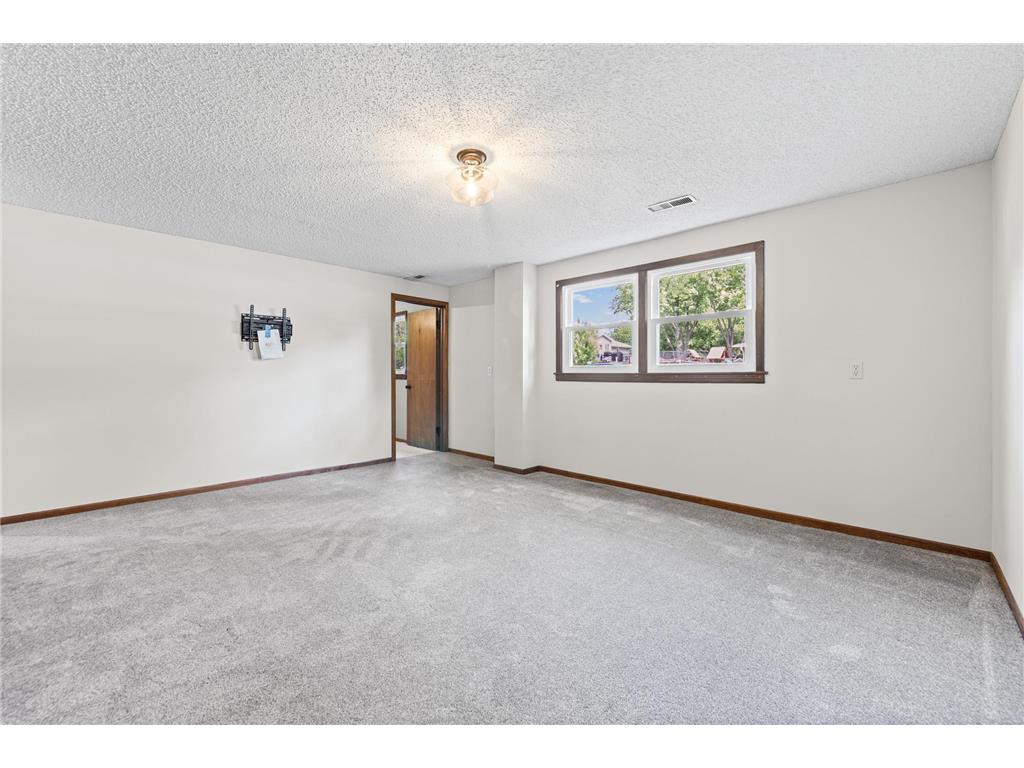 19815 Chili Avenue Empire Twp MN 55024 7082510 image37