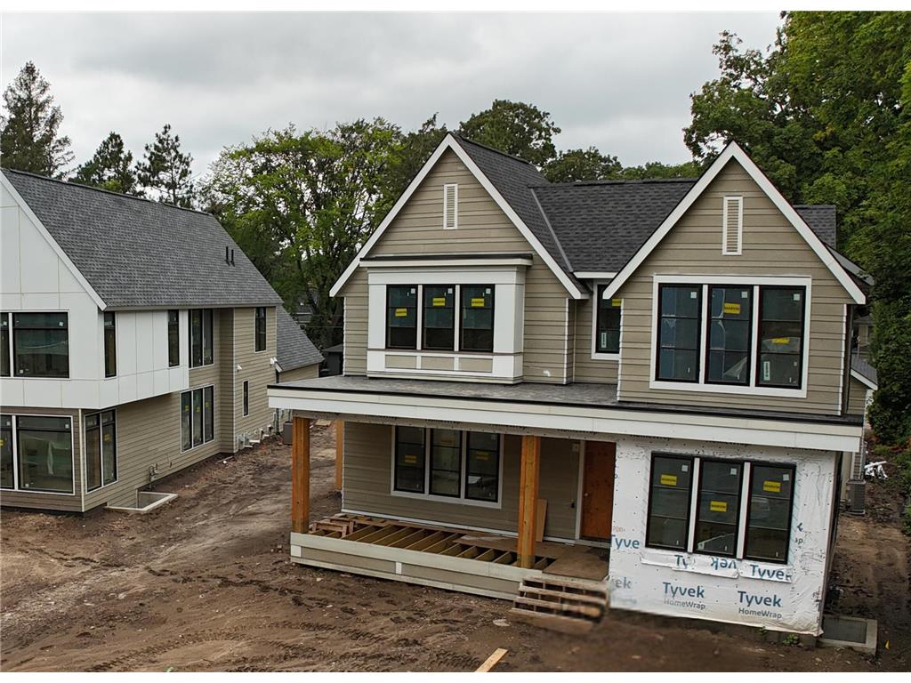 1982 Kenwood Parkway Minneapolis MN 55405 6307305 image1