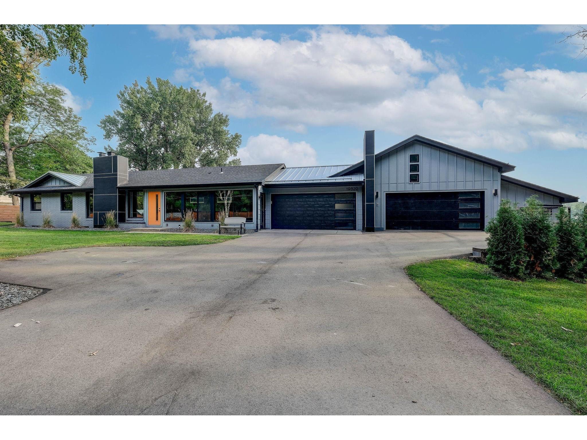 19820 Cottagewood Road, Deephaven, MN, 55331 MLS 6087968 Edina Realty