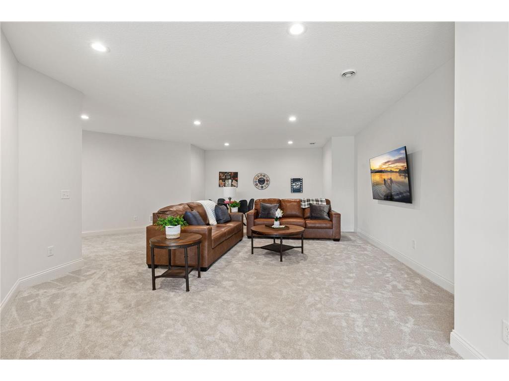 19820 Henning Avenue Lakeville MN 55044 7089509 image19