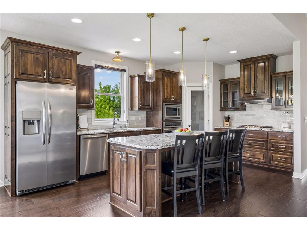 1984 Annika Drive N Lake Elmo MN 55042 7080556 image3