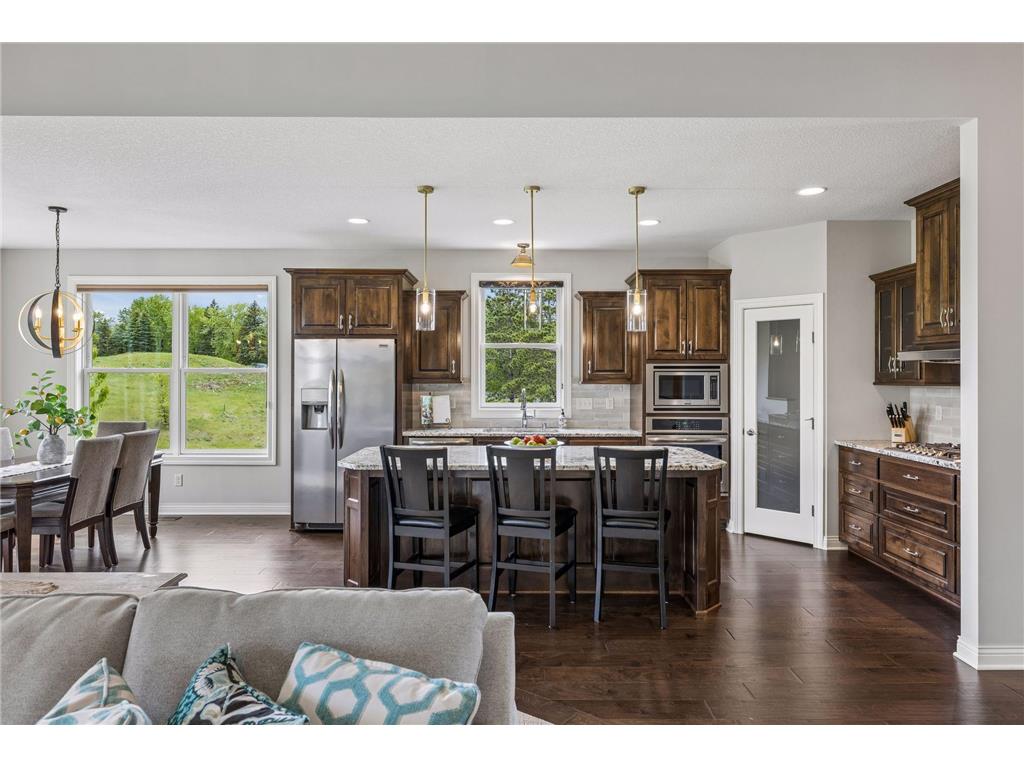1984 Annika Drive N Lake Elmo MN 55042 7080556 image8