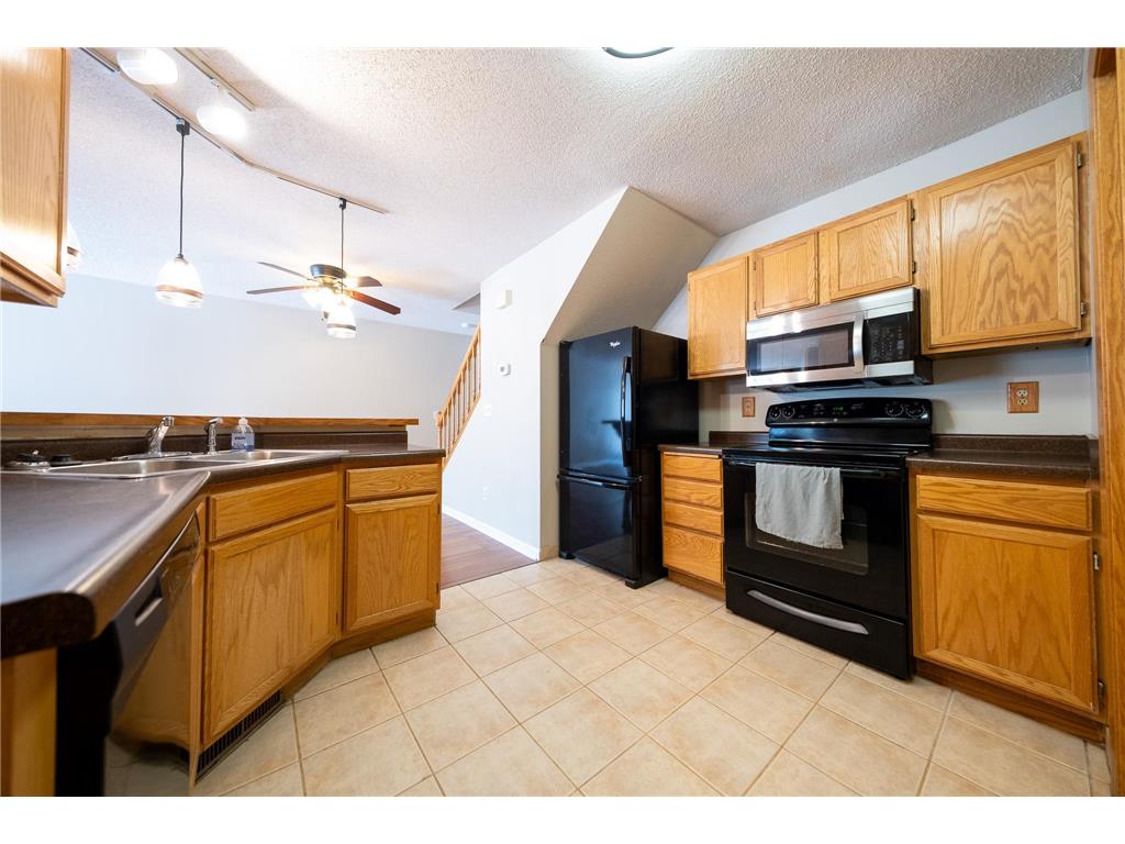 1984 Glenfield Court #36 Eagan MN 55122 7095063 image10