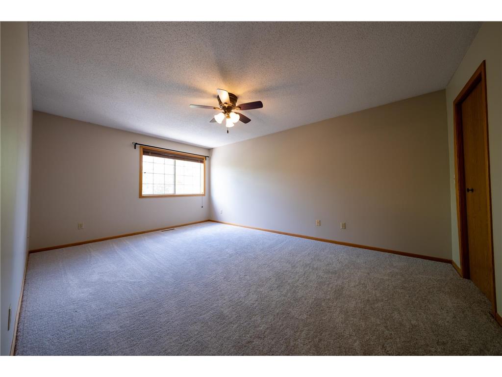 1984 Glenfield Court #36 Eagan MN 55122 7095063 image11