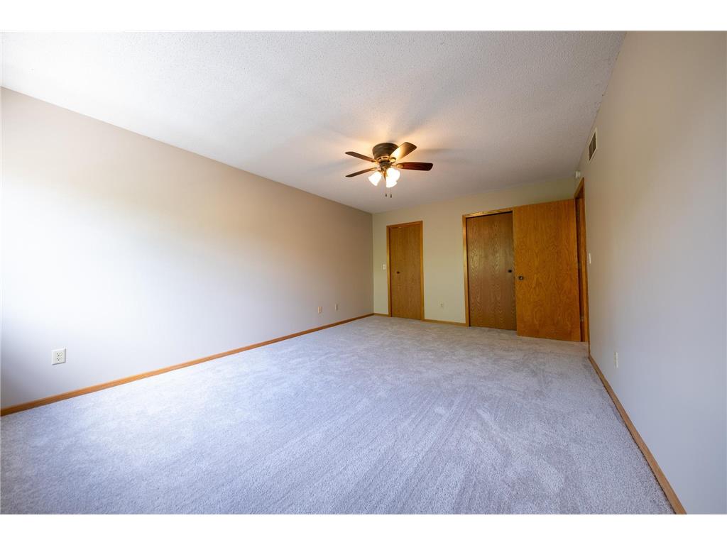 1984 Glenfield Court #36 Eagan MN 55122 7095063 image12