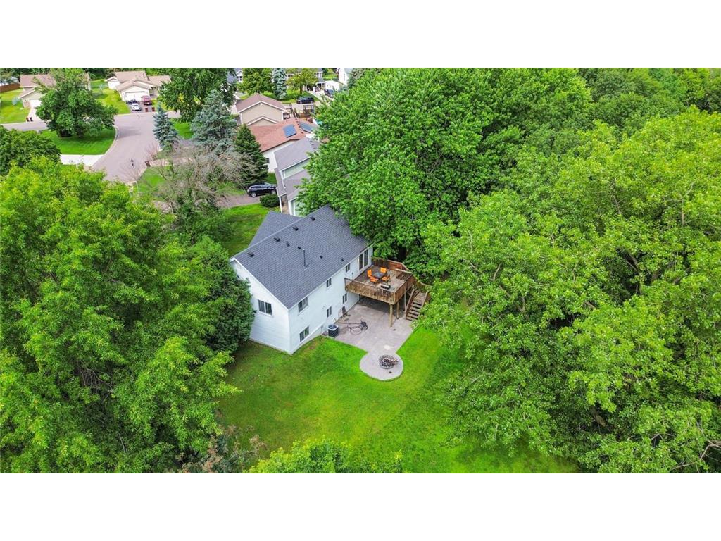 1984 Helena Court Oakdale MN 55128 7100112 image9