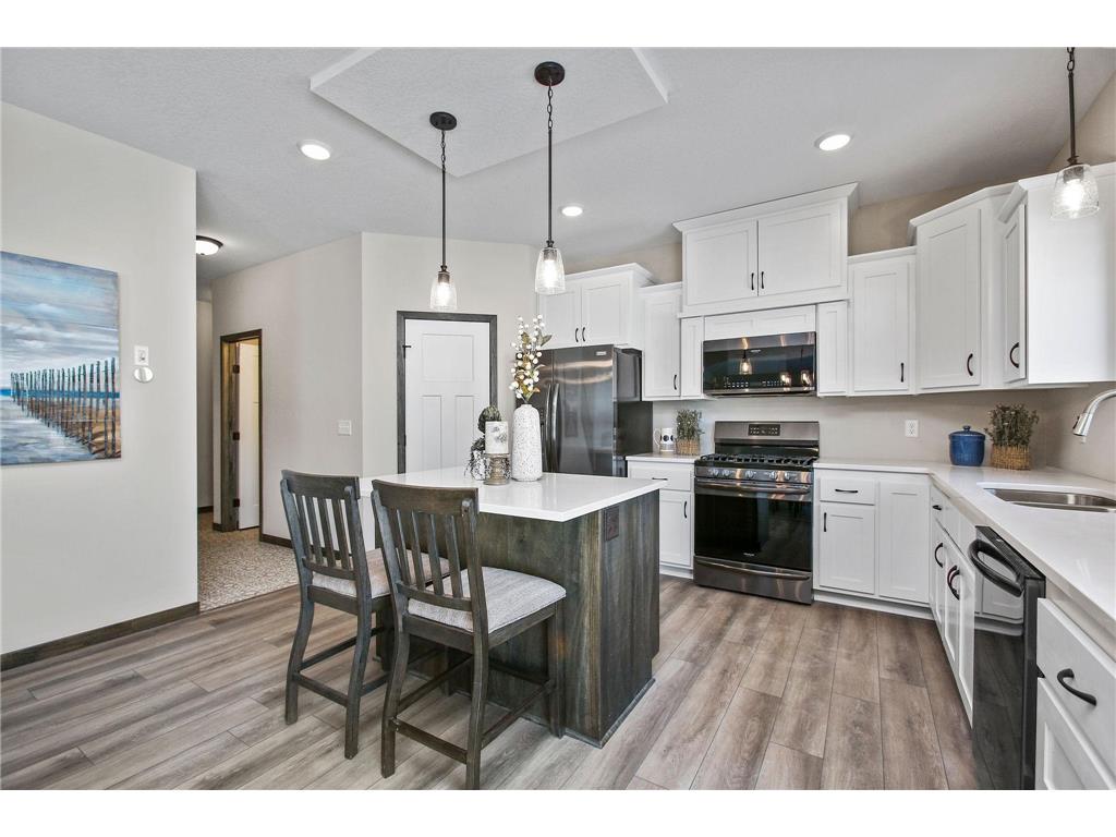 1984 Norma Way Lino Lakes MN 55038 7020092 image7