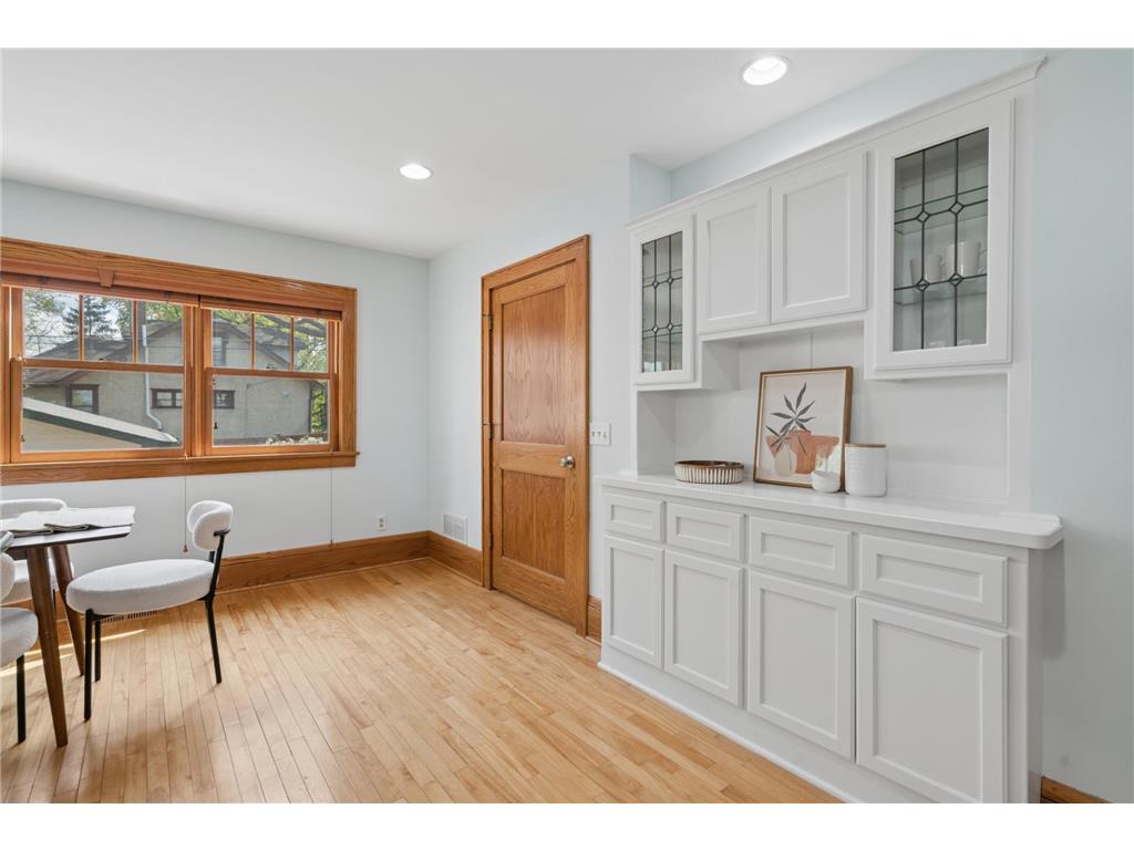 1984 Princeton Avenue Saint Paul MN 55105 7069532 image14