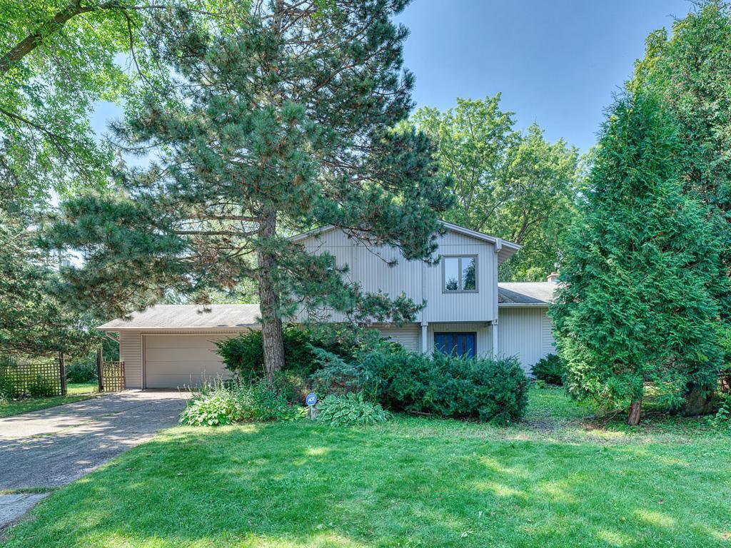 1984 Shryer Avenue W Roseville MN 55113 6558671 image1