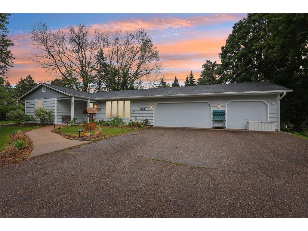 1985 Mabel Court Chaska MN 55318 6732878 image1