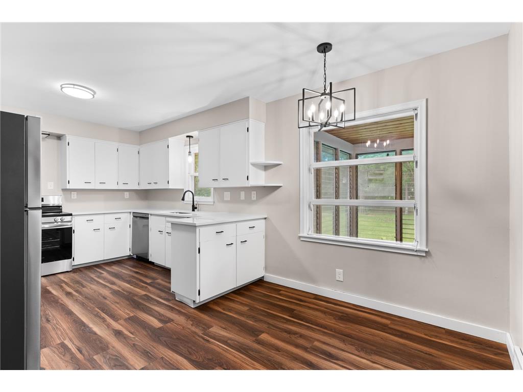 1985 Prosperity Road Maplewood MN 55109 7088395 image16