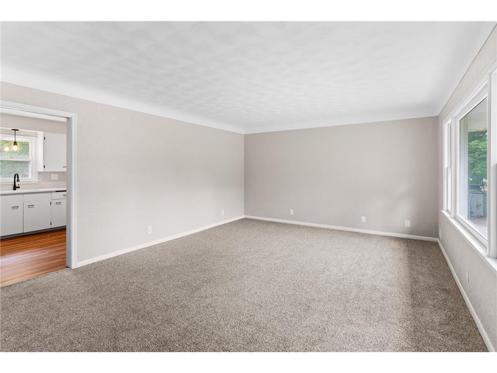 1985 Prosperity Road Maplewood MN 55109 7088395 image8