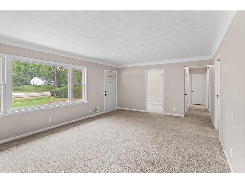 1985 Prosperity Road Maplewood MN 55109 7088395 image9