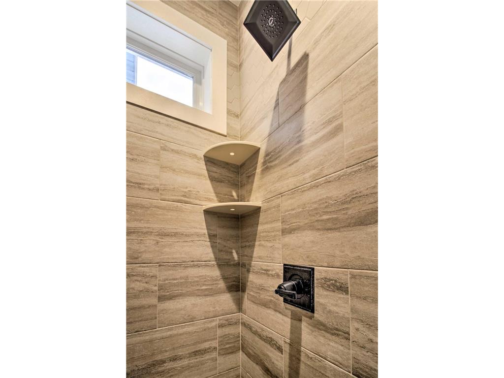 1985 Rosewood Lane SE Alexandria MN 56308 - Victoria 6786378 image21