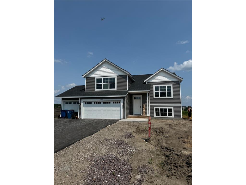 19853 English Avenue N Forest Lake MN 55025 6570118 image1