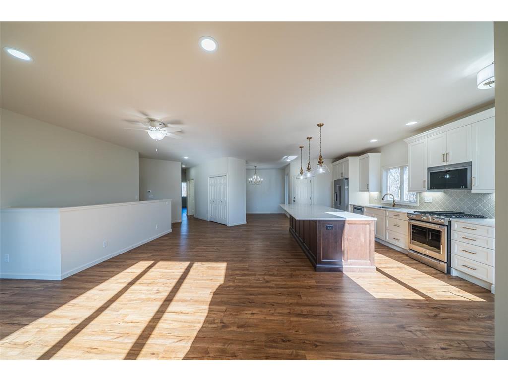 1986 Long Bridge Road Detroit Lakes MN 56501 - Detroit 7022983 image6