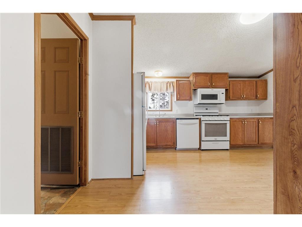 1987 Scearcyville Drive SW Pillager MN 56473 7064866 image22