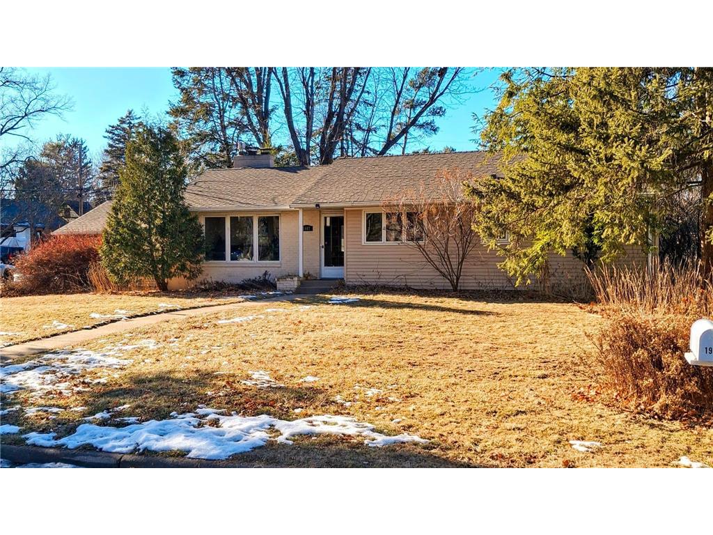 1987 Wheeler Street N Roseville MN 55113 6654613 image1