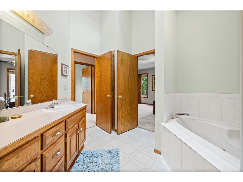 1988 118th Lane NE Blaine MN 55449 7068148 image15