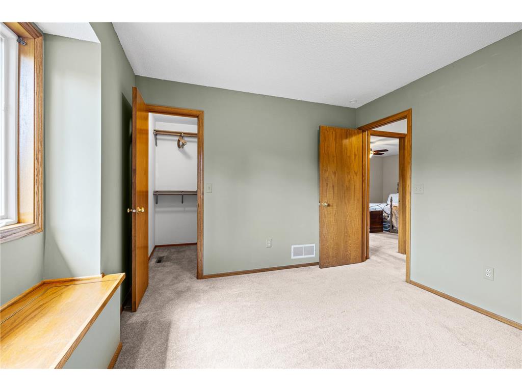 1988 118th Lane NE Blaine MN 55449 7068148 image16