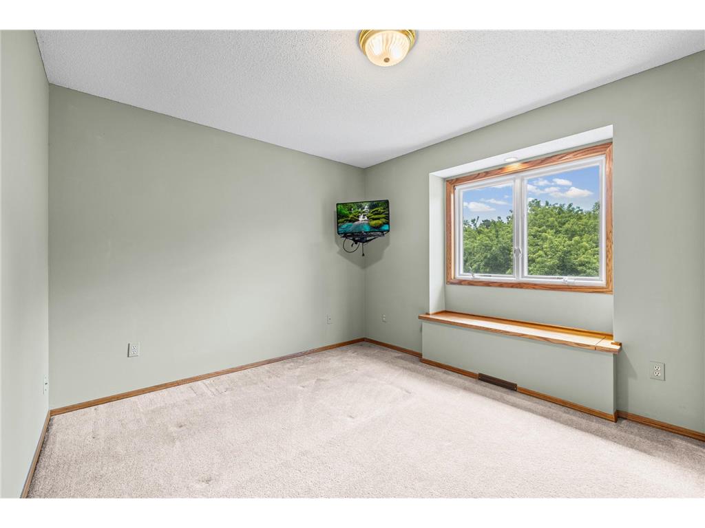 1988 118th Lane NE Blaine MN 55449 7068148 image17