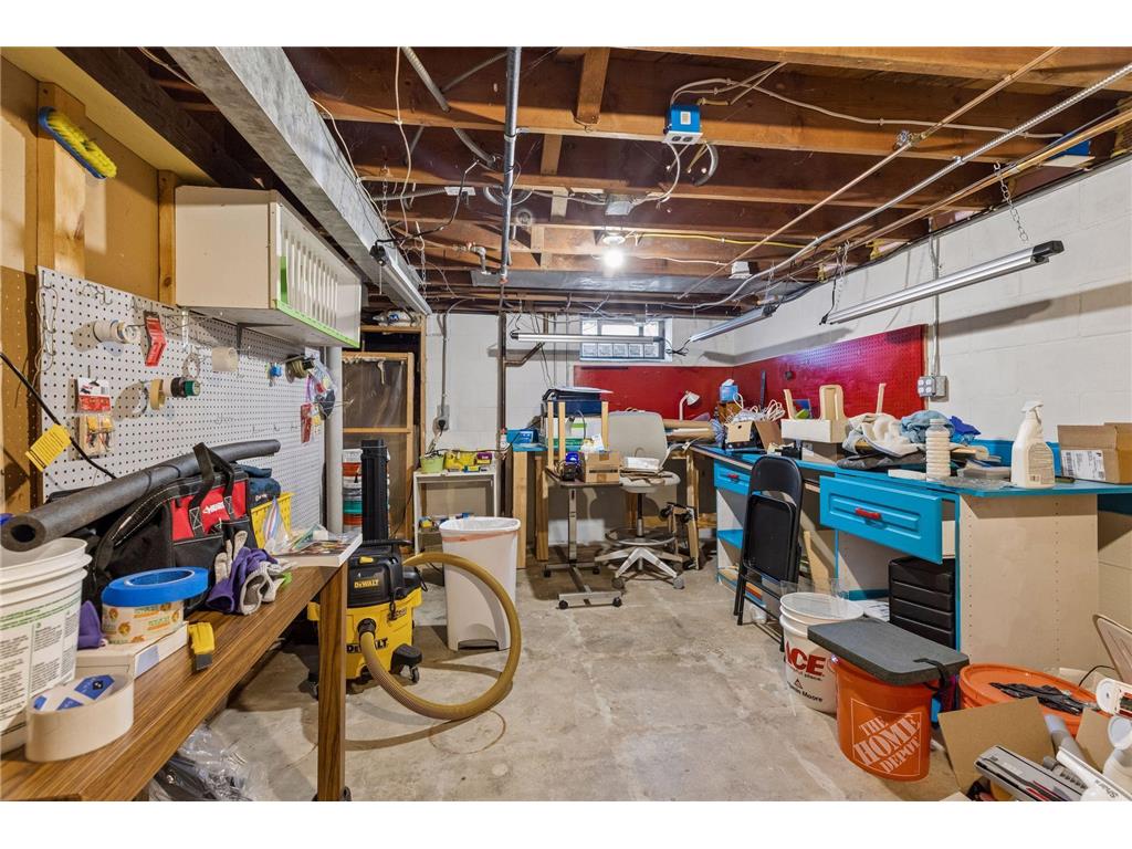 1988 Eldridge Avenue W Roseville MN 55113 7040373 image38