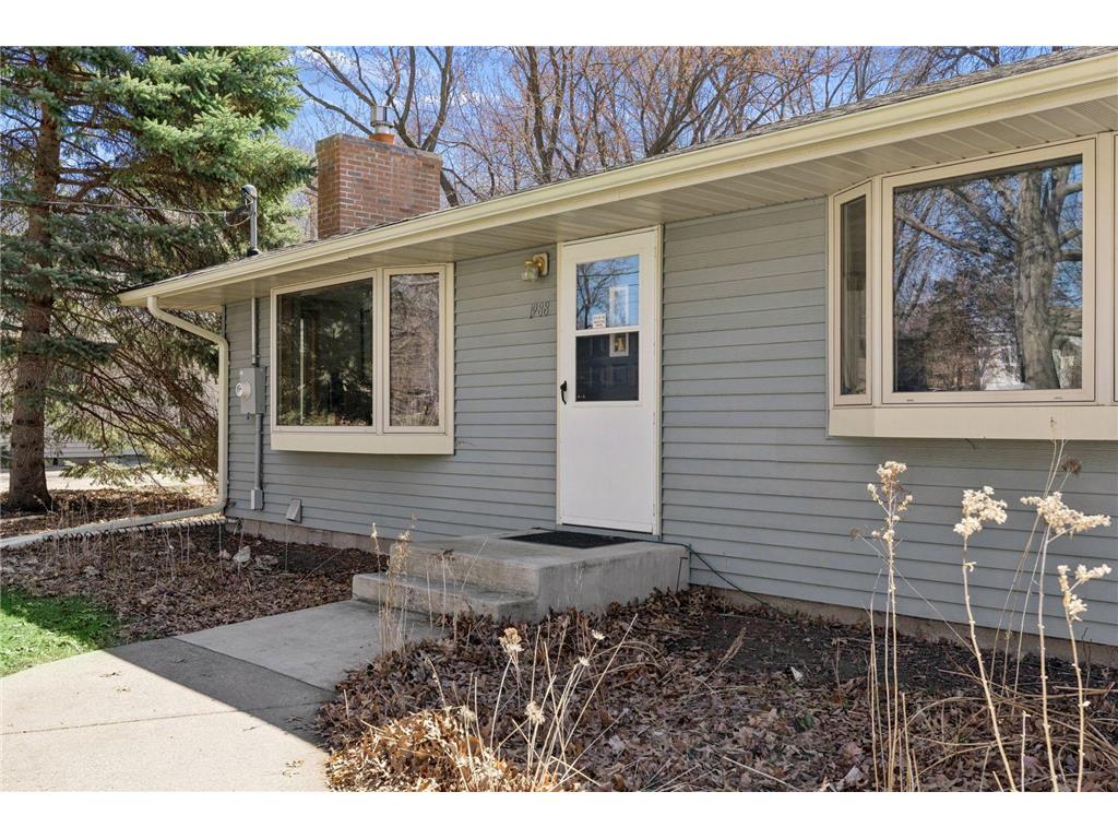 1988 Eldridge Avenue W Roseville MN 55113 7040373 image4