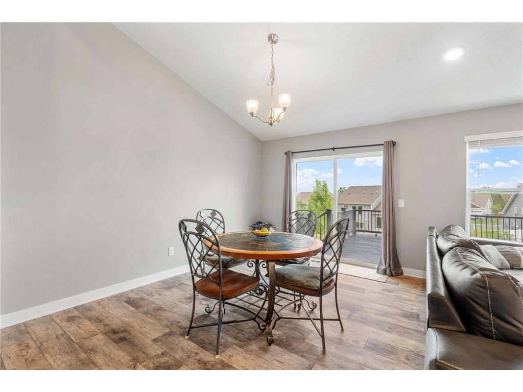 1989 Attenborough Street Shakopee MN 55379 7079977 image12