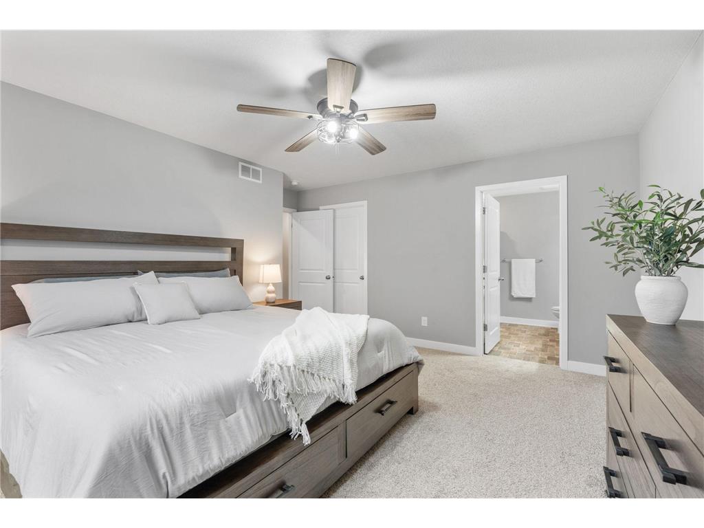 1989 Attenborough Street Shakopee MN 55379 7079977 image21