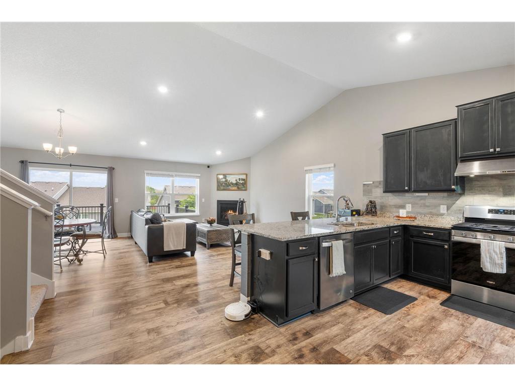 1989 Attenborough Street Shakopee MN 55379 7079977 image4