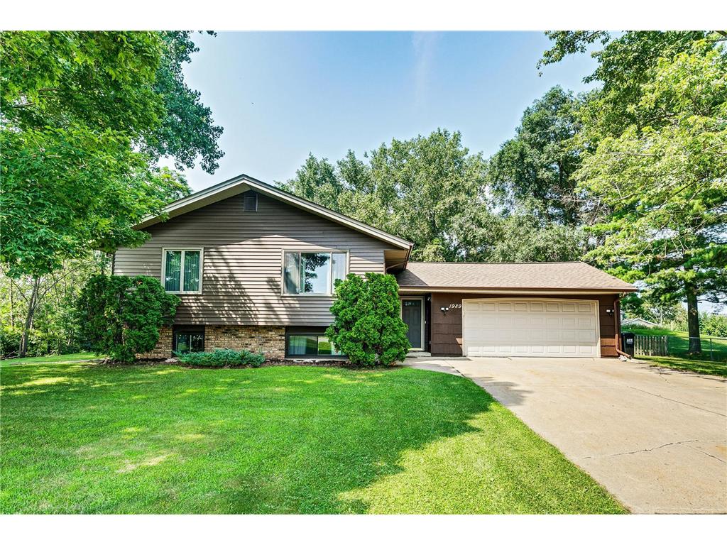 1989 Birch Street Lino Lakes MN 55038 6761597 image1