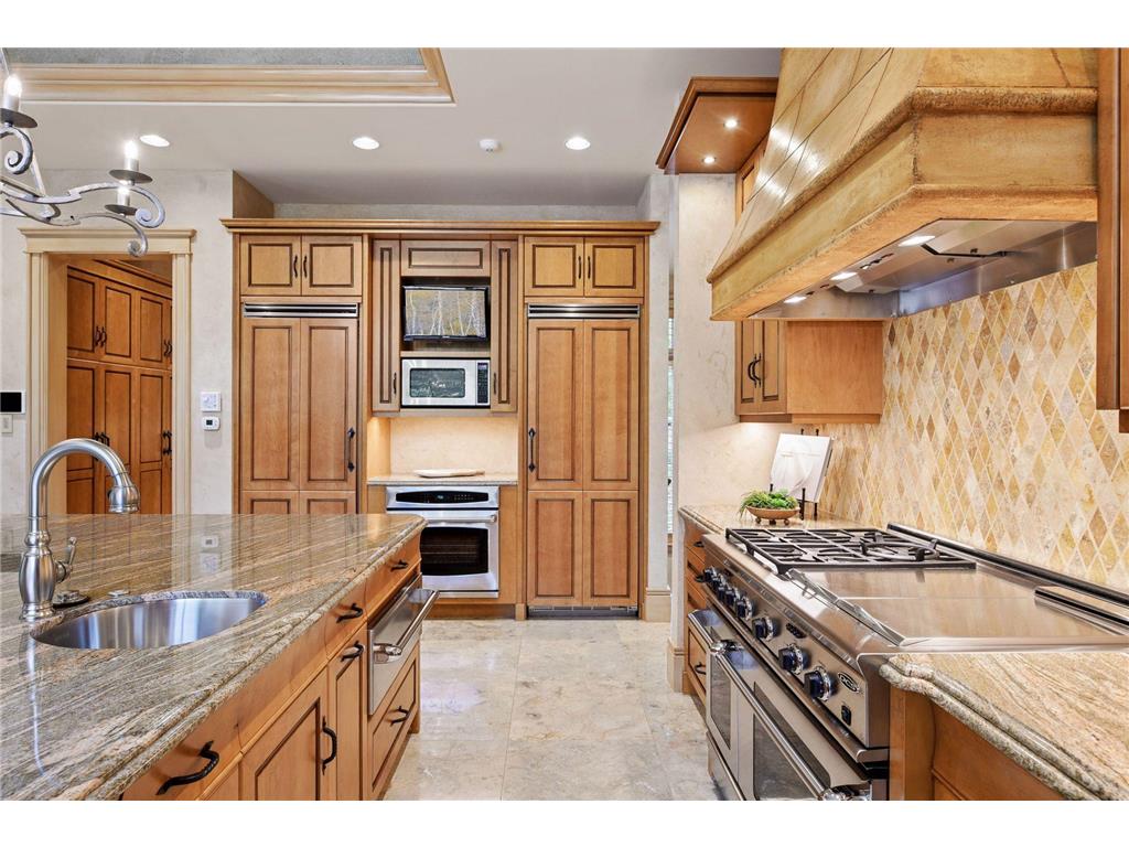 1989 Dwight Lane Minnetonka MN 55305 6718700 image14