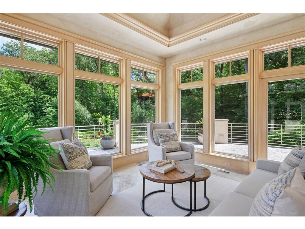 1989 Dwight Lane Minnetonka MN 55305 6718700 image20