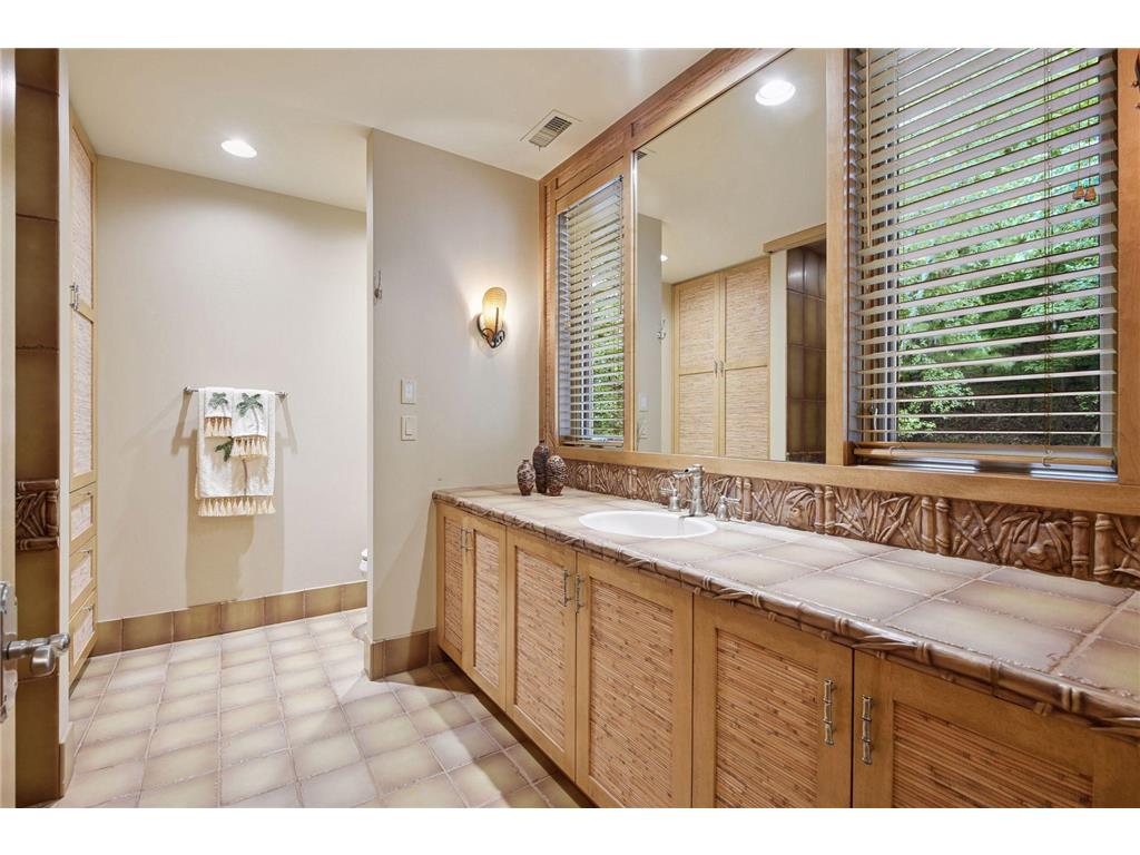 1989 Dwight Lane Minnetonka MN 55305 6718700 image46