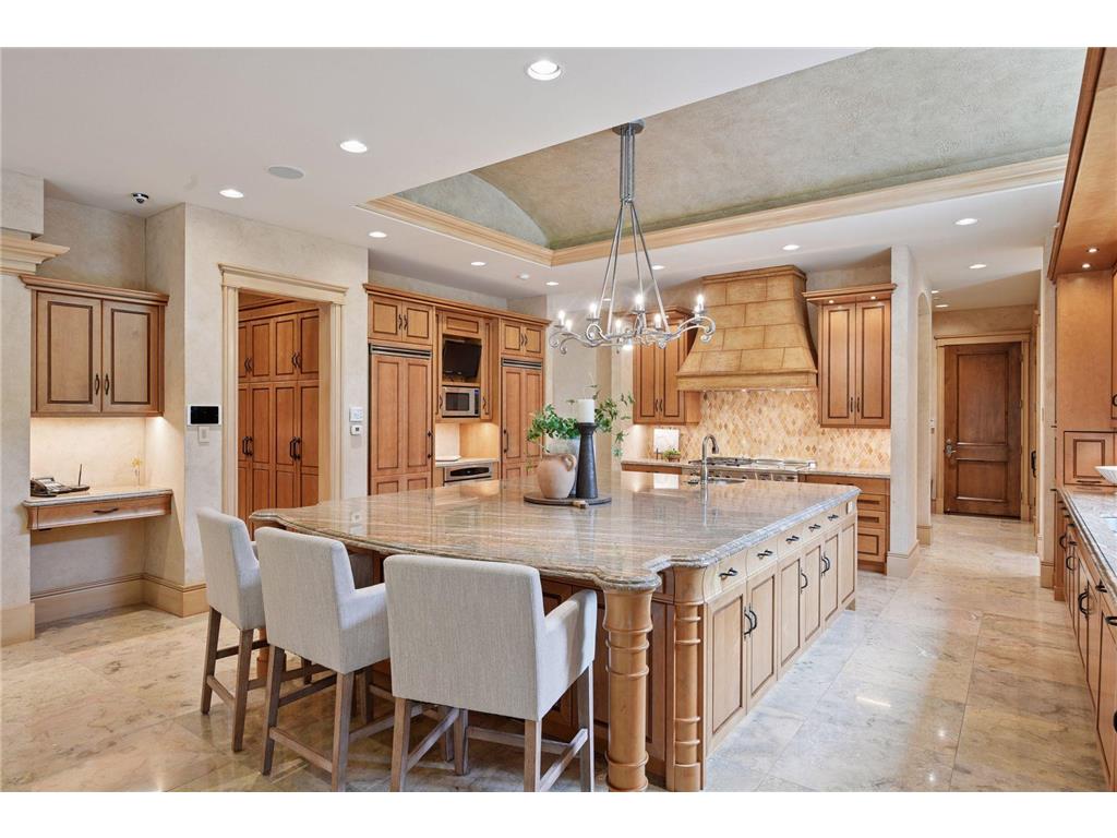 1989 Dwight Lane Minnetonka MN 55305 7046487 image2