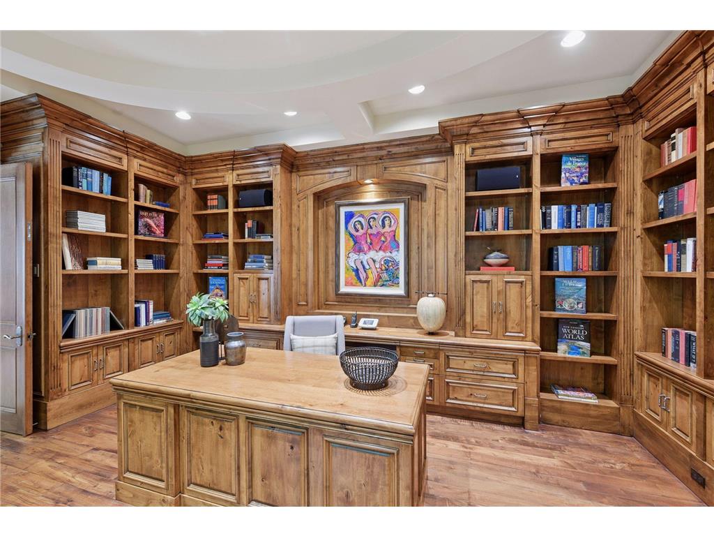 1989 Dwight Lane Minnetonka MN 55305 7046487 image32