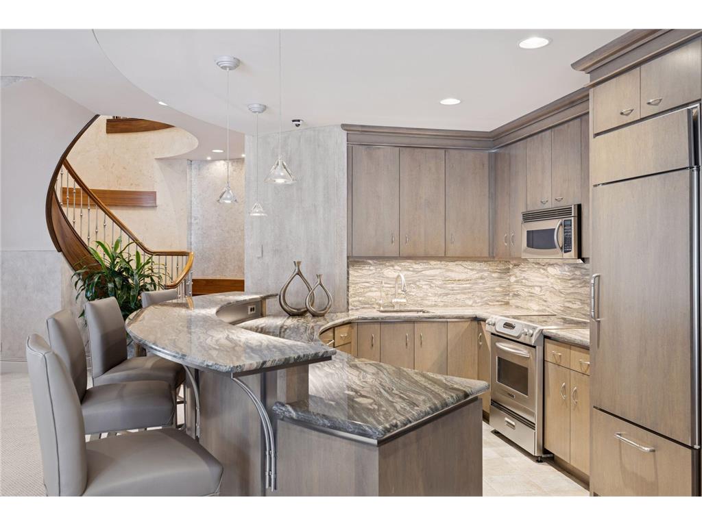 1989 Dwight Lane Minnetonka MN 55305 7046487 image35