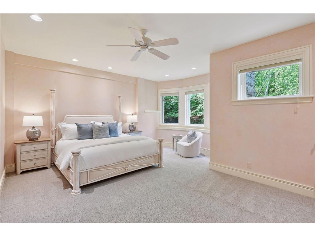 1989 Dwight Lane Minnetonka MN 55305 7046487 image43