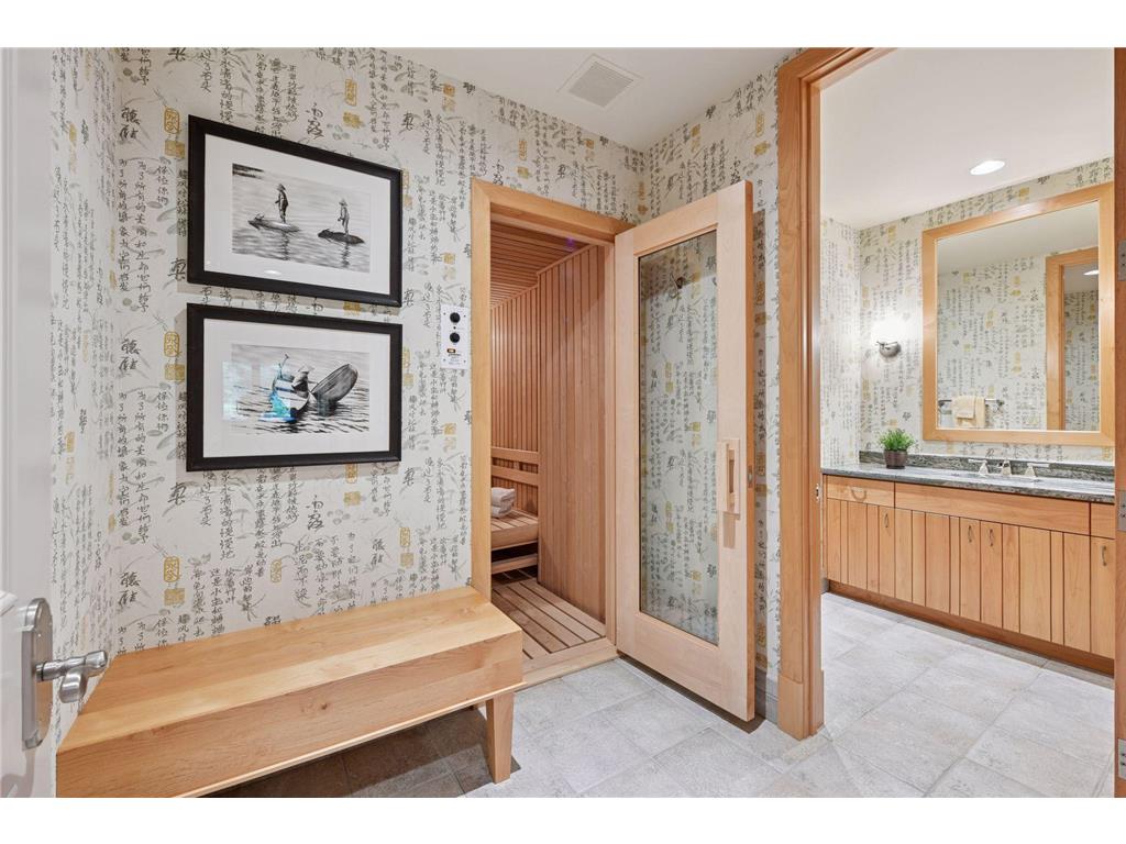 1989 Dwight Lane Minnetonka MN 55305 7046487 image49