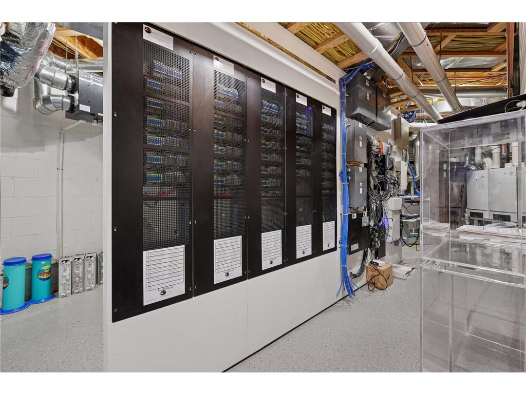 1989 Dwight Lane Minnetonka MN 55305 7046487 image64