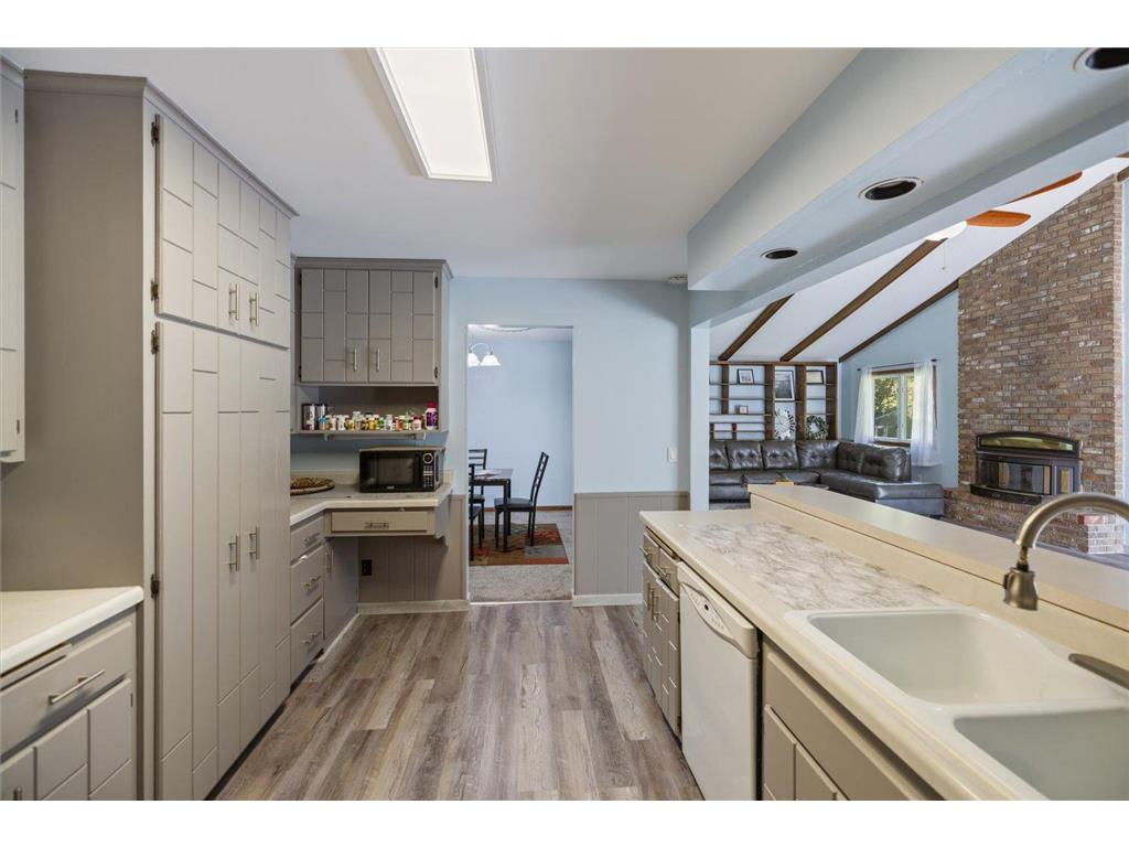 1989 N Park Drive Saint Paul MN 55119 6797449 image18