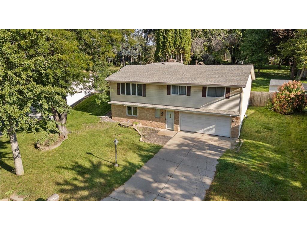 1989 N Park Drive Saint Paul MN 55119 6797449 image2