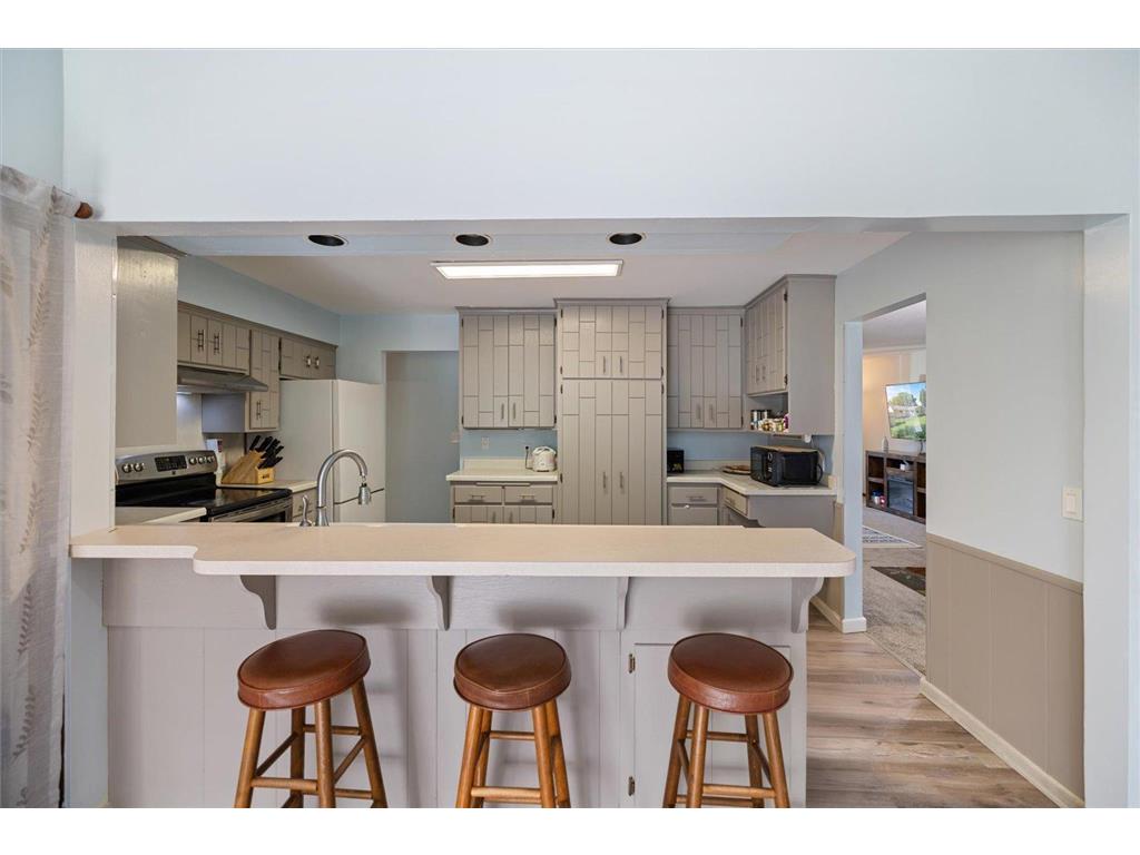 1989 N Park Drive Saint Paul MN 55119 6797449 image22