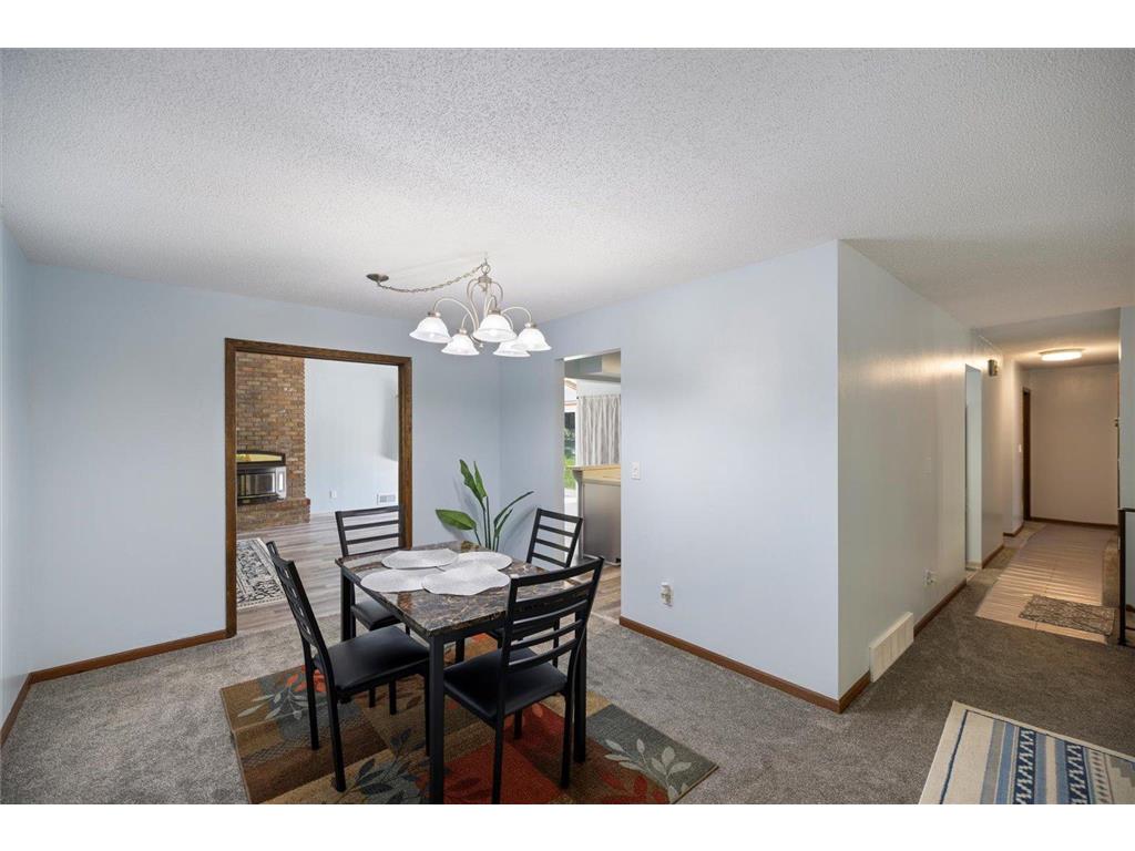 1989 N Park Drive Saint Paul MN 55119 6797449 image26