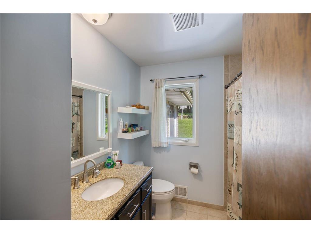 1989 N Park Drive Saint Paul MN 55119 6797449 image36