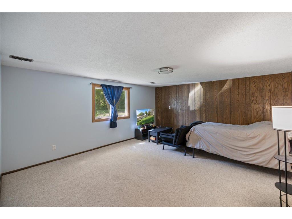 1989 N Park Drive Saint Paul MN 55119 6797449 image42